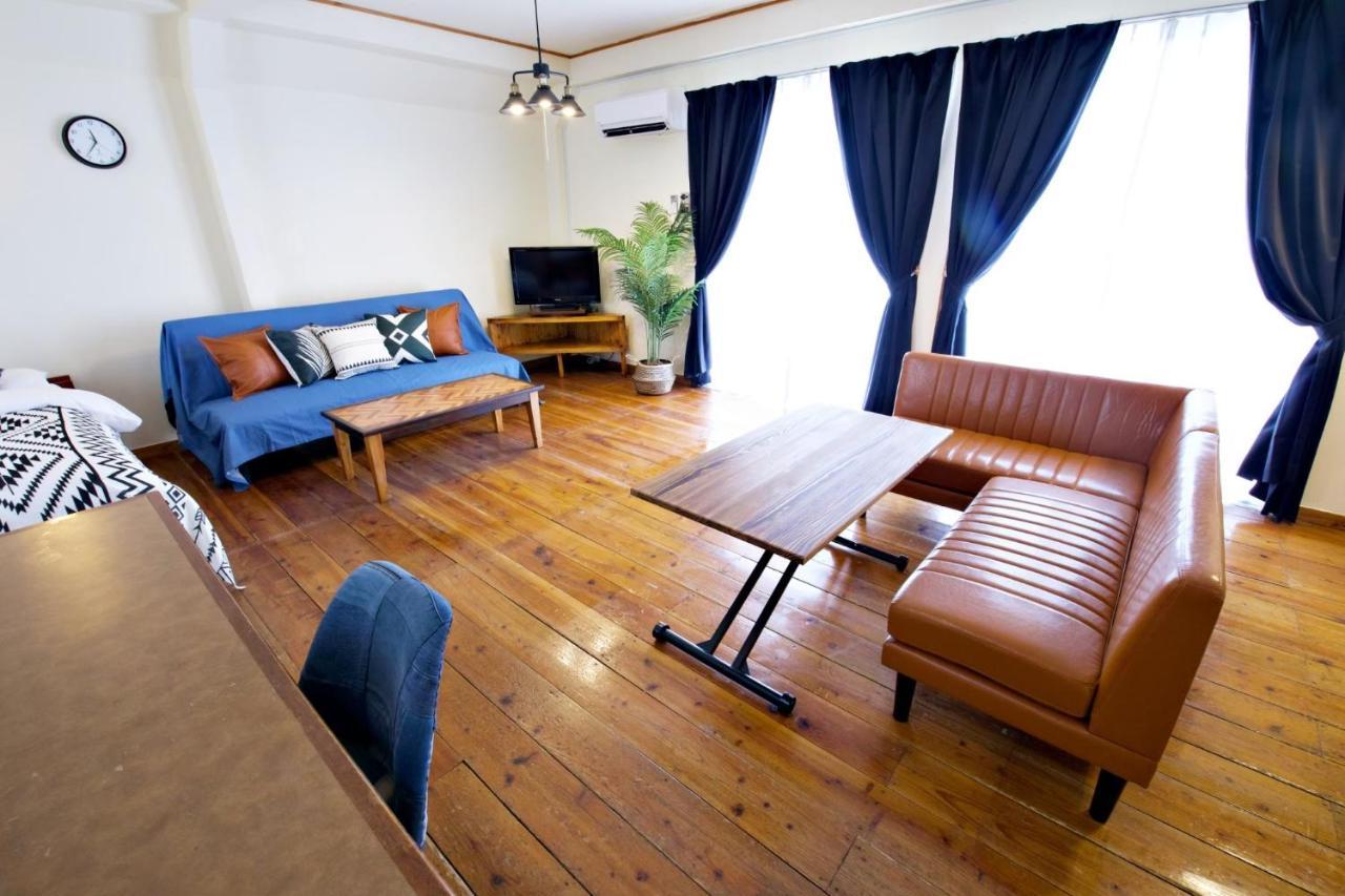 にらい恩納　一本松 Apartment Onna Exterior photo
