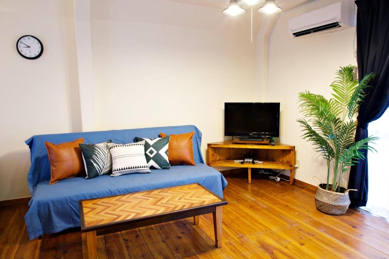 にらい恩納　一本松 Apartment Onna Exterior photo